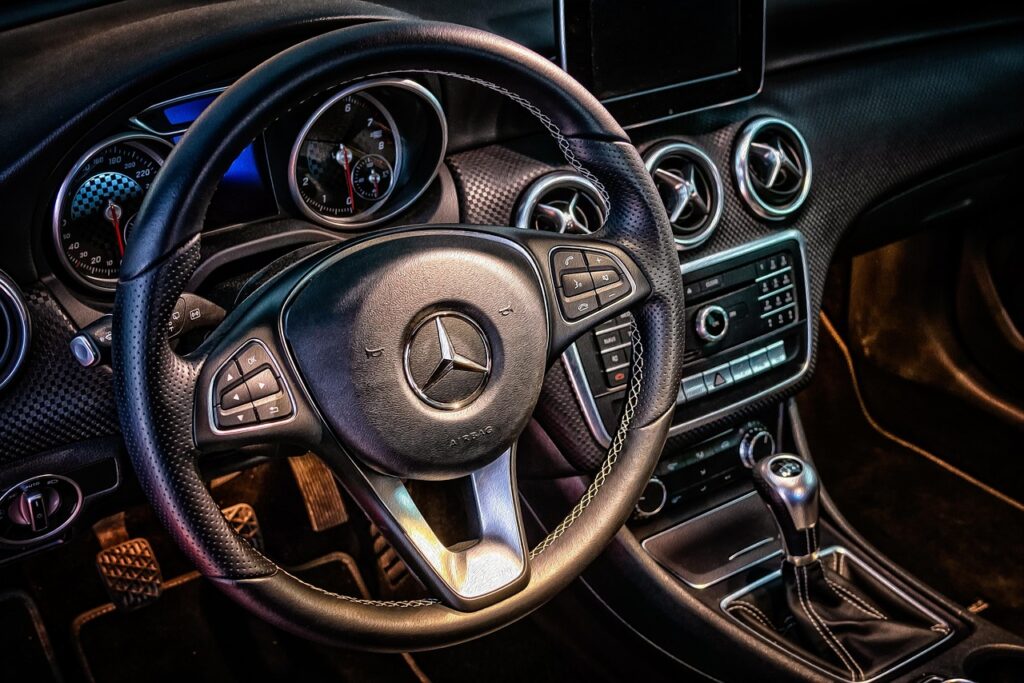 Mercedes Benz C300