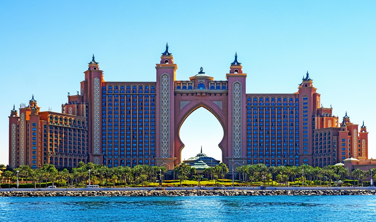 Executive SUV rental in Dubai